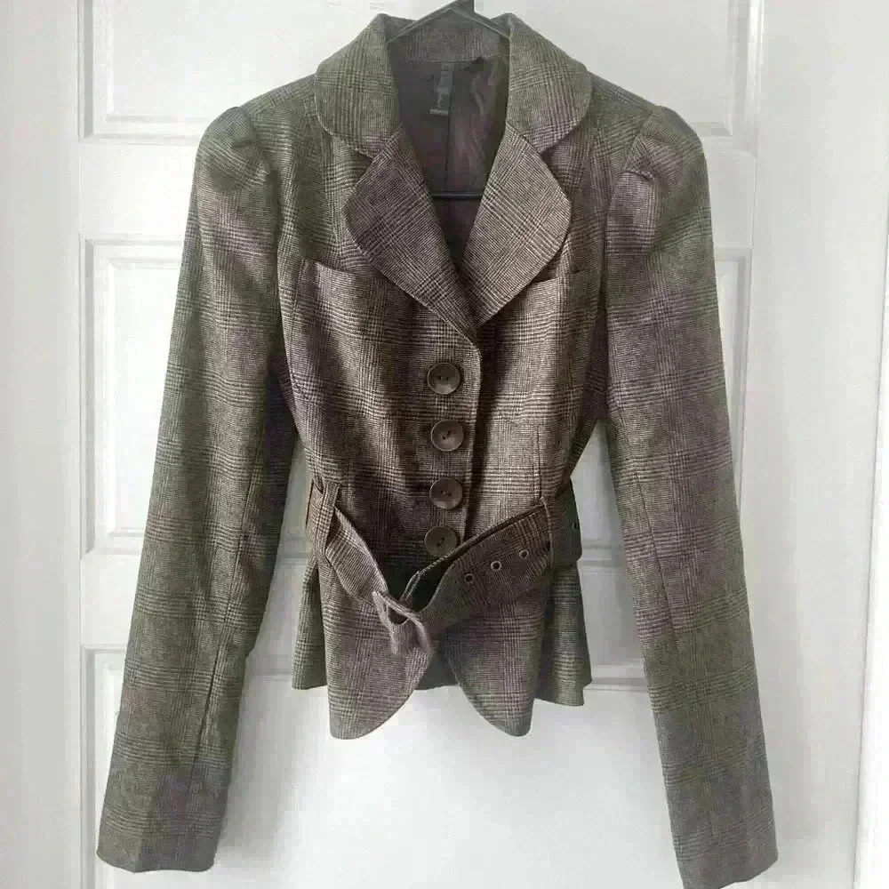 BROWN BLAZER WITH BELT GORGEOUS TRENDY PUFFY SHOULDER SIZE SMALL
